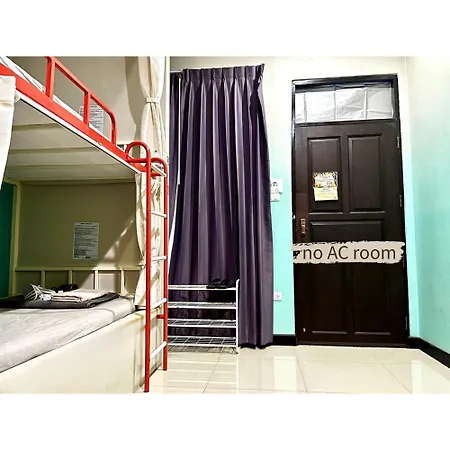 October Hostel Chiangmai Chiang Mai Room photo