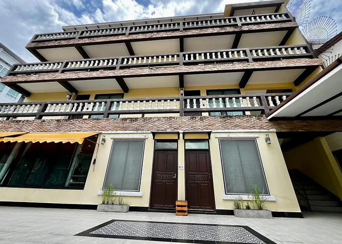 October Hostel Chiangmai